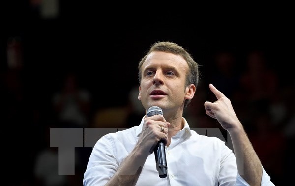 法国总统选举：选情日益激烈