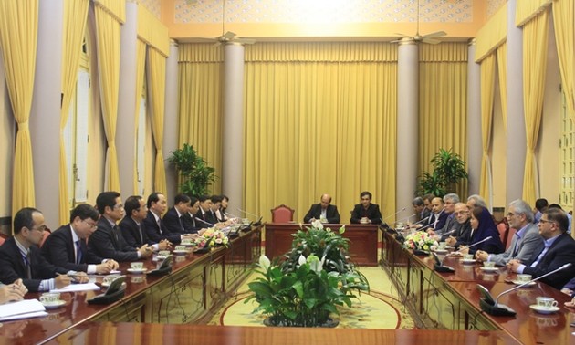 越南和伊朗加强双方潜力领域合作