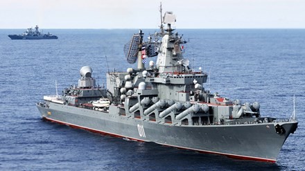俄罗斯海军军舰抵达庆和省金兰国际港