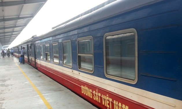 越南铁路总公司开始出售2018戊戌春节火车票
