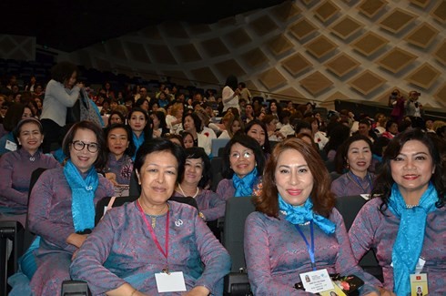 参与地区乃至全球一体化有助于越南妇女接触可持续发展模式
