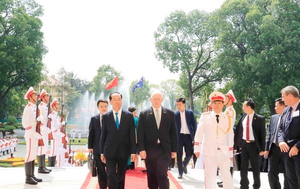 澳大利亚总督科斯格罗夫圆满结束对越南的国事访问