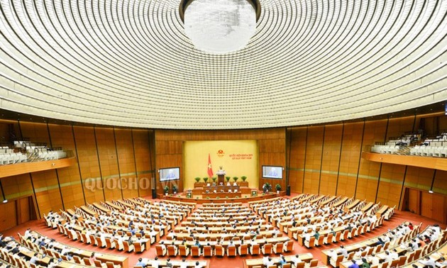 越南国会讨论《规划法》相关法律修订方案