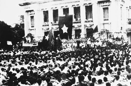 八月革命——民心的革命