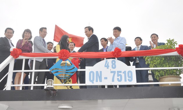广宁省：34艘游船获颁蓝帆证书和标识