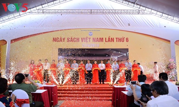 第6次越南图书日开幕
