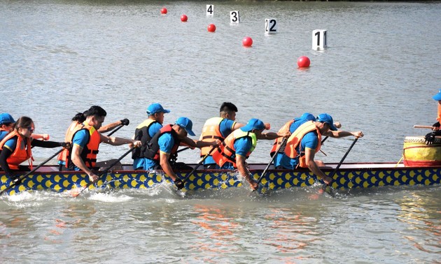 越南参加第11届上海国际龙舟邀请赛