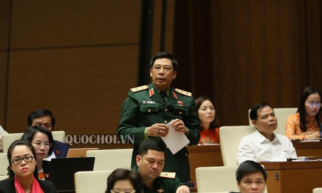 越南14届国会8次会议：提高警惕牢牢捍卫东海主权