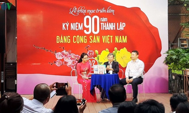 越南共产党建党90周年纪念活动周开幕