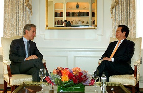 Thủ tướng tiếp xúc song phương với Thủ tướng Moldova và Thủ tướng Haiti