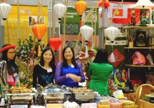 Việt Nam tham gia Hội chợ Giáng sinh quốc tế Praha 2015