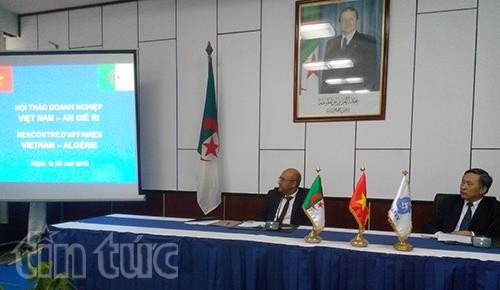 Việt Nam và Algeria tăng cường quan hệ hợp tác kinh tế-thương mại 