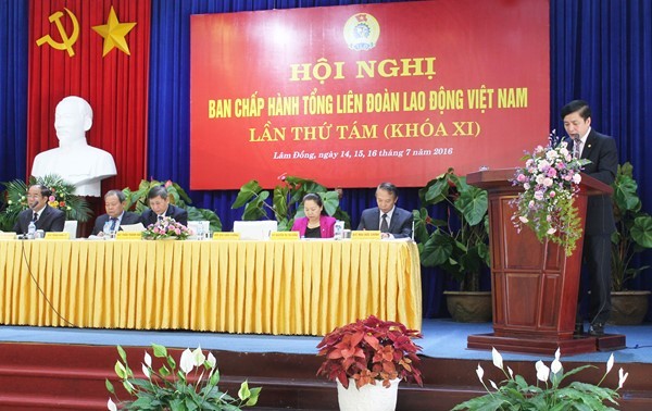 Khai mạc Hội nghị Ban Chấp hành Tổng Liên đoàn lao động Việt Nam lần thứ 8 