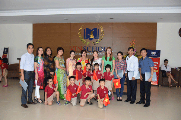 Giáo viên người Việt Nam ở nước ngoài giao lưu với trường Tiểu học Vinschool