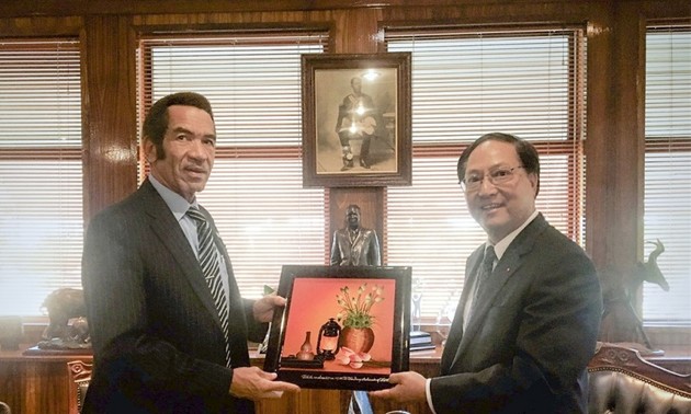 Việt Nam và Botswana tăng cường hợp tác kinh tế, thương mại