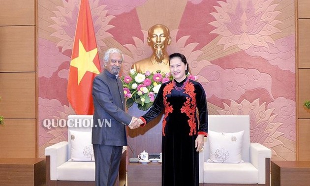 Chủ tịch Quốc hội tiếp Điều phối viên thường trú Liên hợp quốc, Trưởng đại diện UNICEF tại Việt Nam