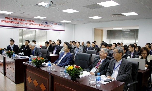 Việt Nam - Hàn Quốc đẩy mạnh hợp tác trong nghiên cứu vật lý ứng dụng và khoa học vật liệu