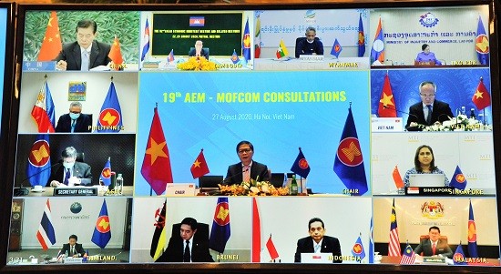 ASEAN - Trung Quốc tham vấn trực tuyến về hợp tác kinh tế
