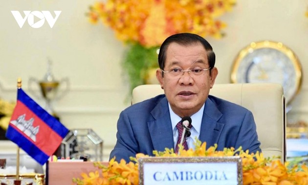 Thủ tướng Campuchia Hunsen gửi thư chúc mừng Thủ tướng Phạm Minh Chính