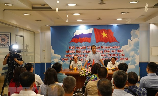 Đại sứ Việt Nam tại Nga gặp gỡ cộng đồng người Việt ở Krasnodar