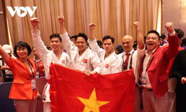 SEA Games 32: Karate mang về 2 huy chương vàng cho Đoàn Thể thao Việt Nam