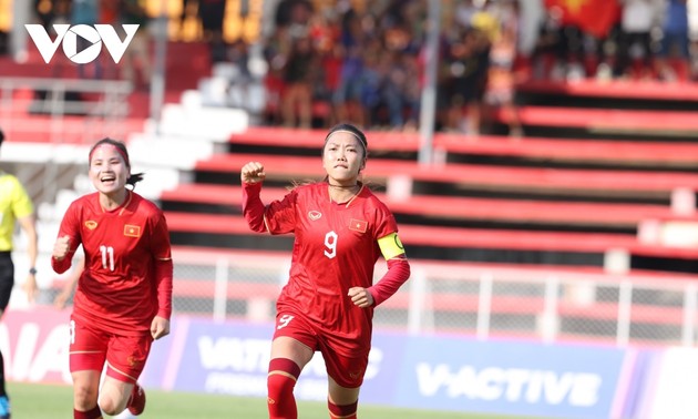 SEA Games 32: Đội tuyển nữ Việt Nam giành thắng lợi 3-1 trước Myanmar