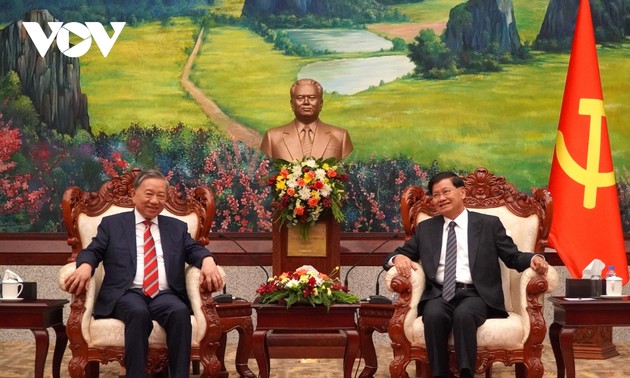 Bộ Công an hai nước Việt Nam và Lào tăng cường hợp tác
