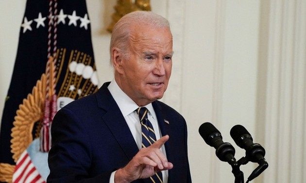 Biden orders ban on certain US tech investments in China