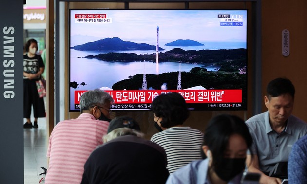 North Korea says latest spy satellite launch failed, but will try again