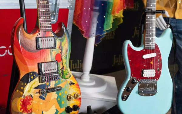  Eric Clapton and Kurt Cobain guitars could fetch up to 2 million USD each at auction