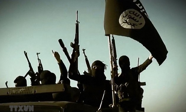 EU extends sanctions against IS, Al-Qaeda