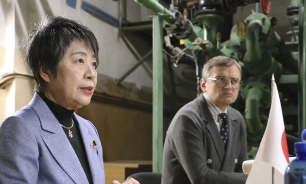Japan foreign minister visits Ukraine, pledges 37 million USD in aid