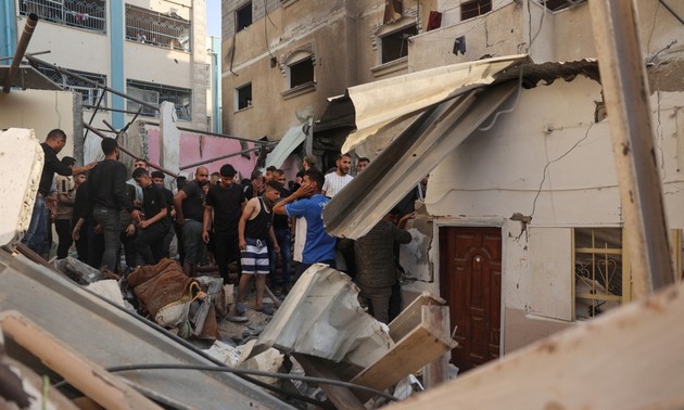 Israel destroys Palestinian public building at Rafah border