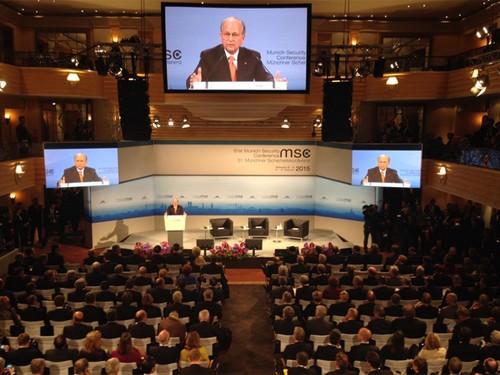 Украинский кризис стал главной темой на Мюнхенской конференции по безопасности