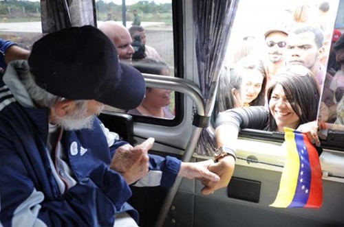 Кубинский лидер Фидель Кастро встретился с представителями венесуэльской молодёжи