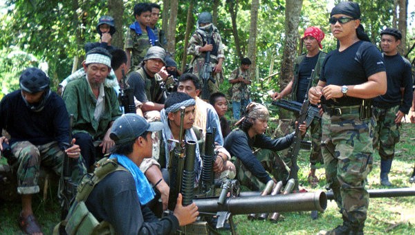 Боевики похитили трёх иностранцев на Филиппинах