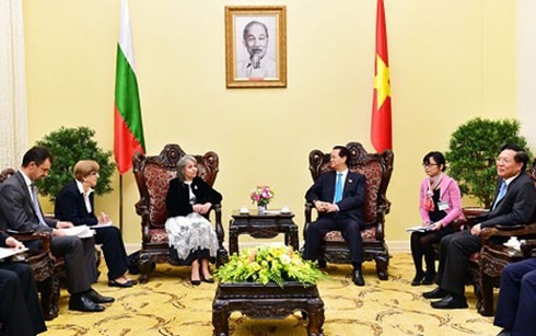Спикер парламента и премьер Вьетнама приняли вице-президента Болгарии