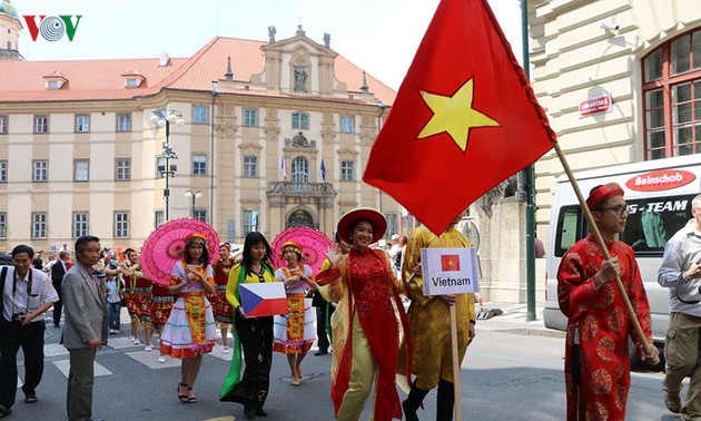 Вьетнам произвёл сильное впечатление на участников международного фестиваля в Чехии