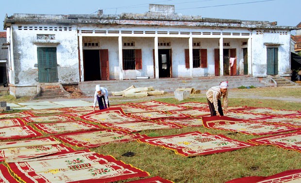 Циновки деревни Хой – плетение заветных чувств