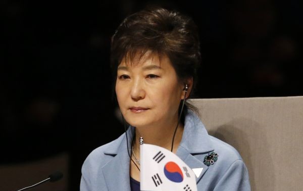 Президента Республики Корея обвинили в коррупции