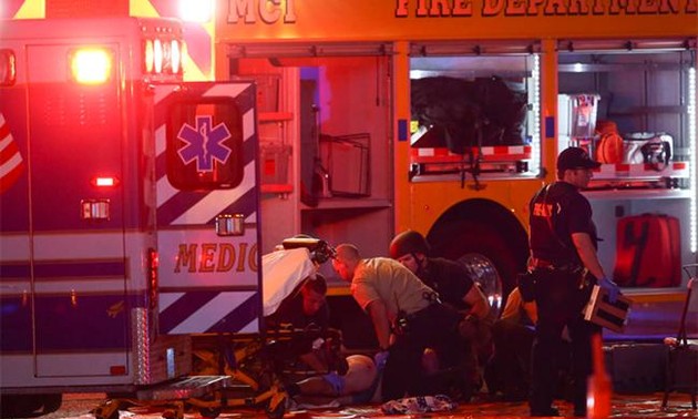 Резко возросло число пострадавших в результате стрельбы в Лас-Вегасе
