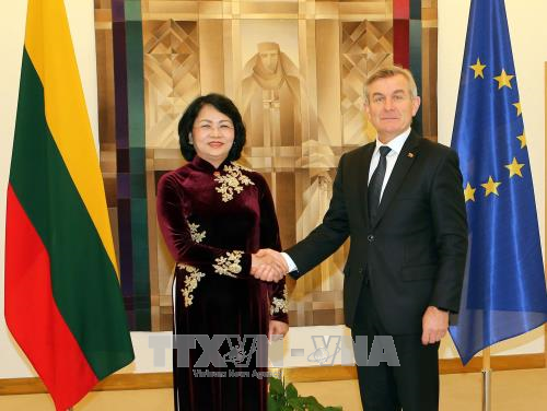 Вьетнам развивает отношения с Литвой