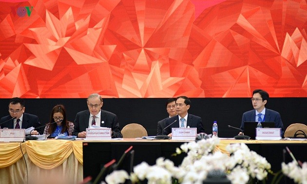 Саммит АТЭС во Вьетнаме: укрепление связей между экономиками-участницами