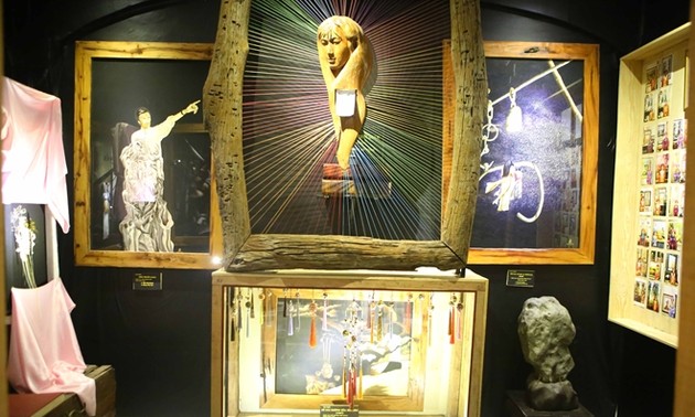 В Хюэ открылся Музей вышивки
