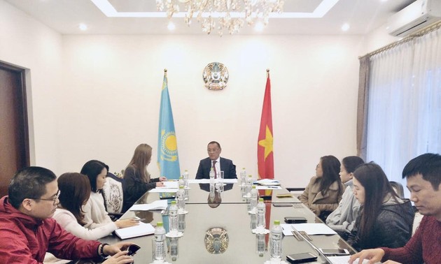 Отношения между Вьетнамом и Казахстаном непрерывно развиваются