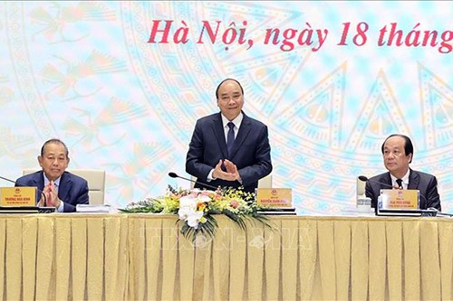 Нгуен Суан Фук высоко оценил проводимую в стране административную реформу