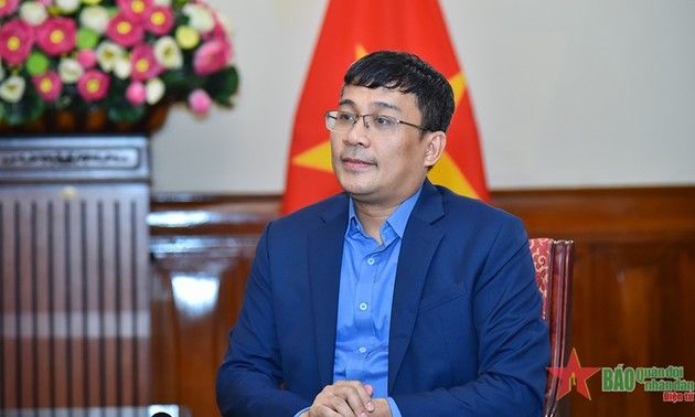 Национальный стратегический диалог Вьетнам-ВЭФ: новые возможности для сотрудничества между Вьетнамом и иностранными корпорациями