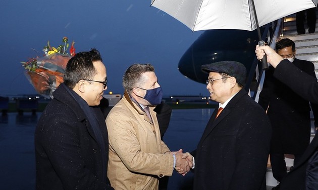 Премьер-министр Вьетнама начал рабочий визит в Великобританию