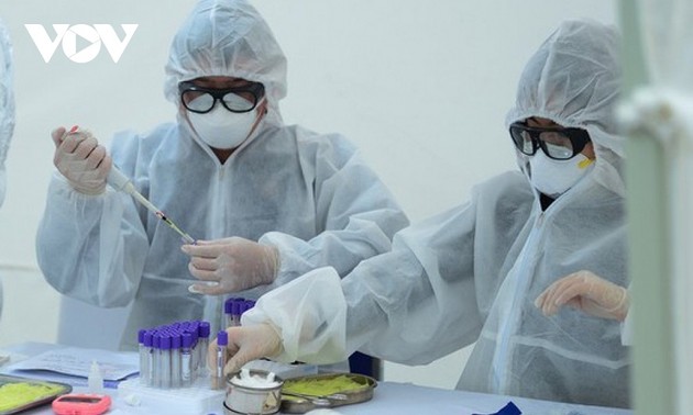 Во Вьетнаме выявлено 15 727 новых случаев заражения коронавирусом