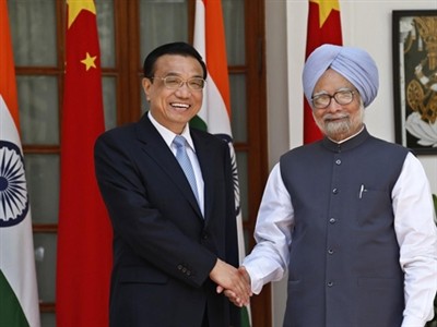 นายกรัฐมนตรีอินเดียเยือนจีน